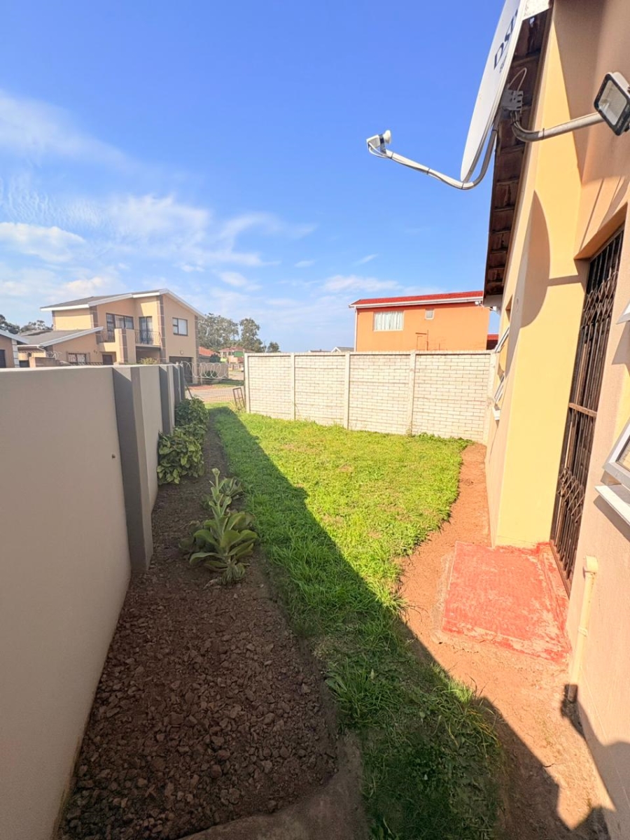 2 Bedroom Property for Sale in Amalinda Eastern Cape